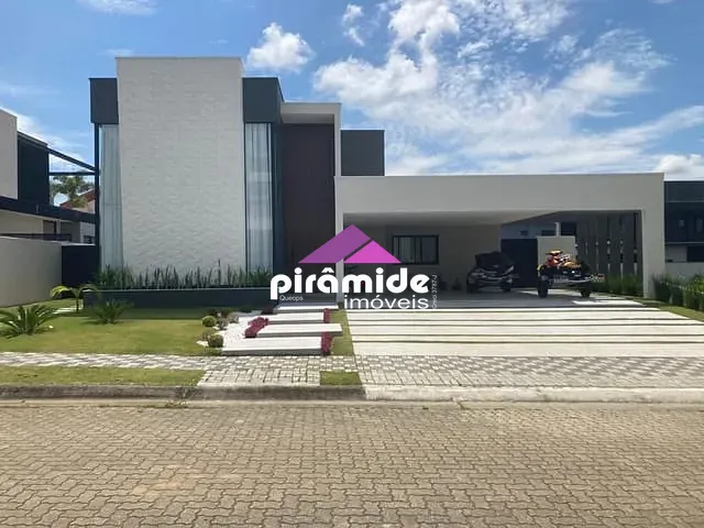 Casa com 760m² 5 quartos e 7 banheiros, à venda, no bairro Urbanova em São José dos Campos