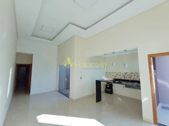 Casa com 160m² 3 quartos e 2 banheiros, à venda, no bairro Jardim Oásis em Taubaté