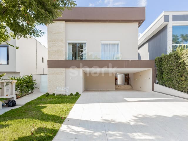 Casa com 440m² 4 quartos e 3 banheiros, à venda, no bairro Alphaville em Santana de Parnaíba