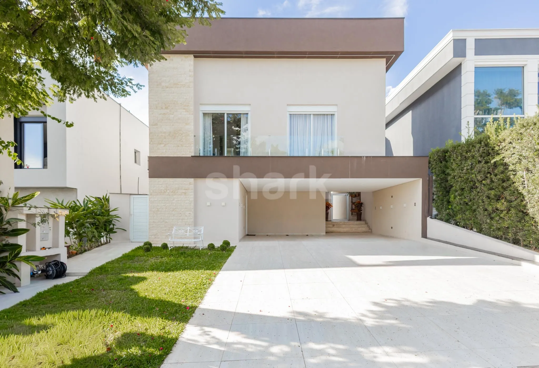 Casa em Alphaville — foto 1