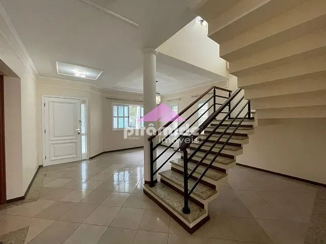 Casa com 366m² 4 quartos e 4 banheiros, à venda, no bairro Urbanova em São José dos Campos