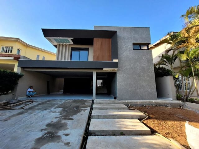 Casa com 520m² 4 quartos e 6 banheiros, à venda, no bairro Alphaville em Santana de Parnaíba