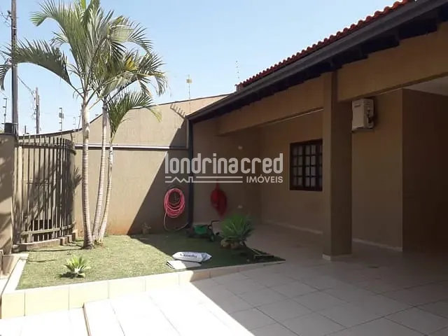 Casa com 250m² 4 quartos e 3 banheiros, à venda, no bairro Jardim Belo Horizonte em Londrina