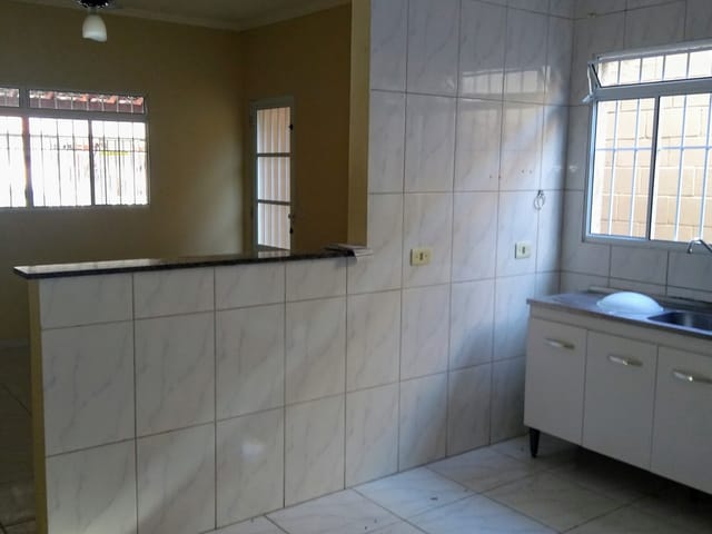 Casa com 125m² 2 quartos e 1 banheiro, à venda, no bairro Mantiqueira em Pindamonhangaba