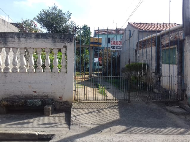 Casa à venda, no bairro Centro em Potim