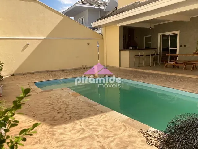 Casa com 250m² 3 quartos e 4 banheiros, à venda, no bairro Residencial Mantiqueira em São José dos Campos