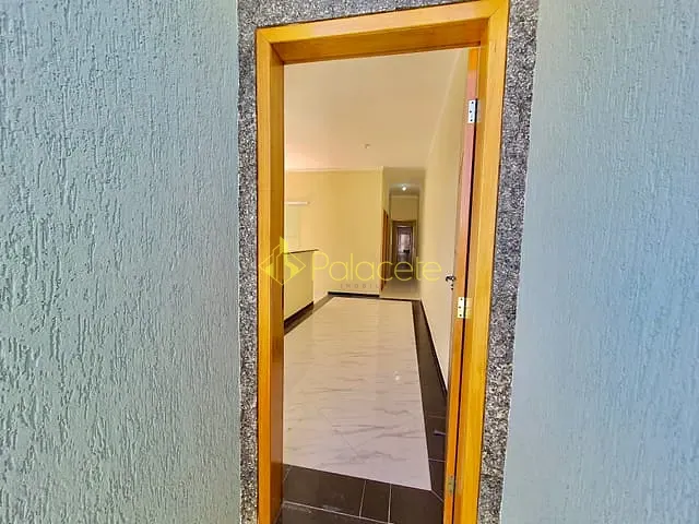 Casa com 125m² 2 quartos e 1 banheiro, à venda, no bairro Residencial Estoril em Taubaté