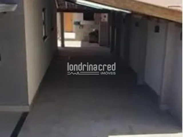 Casa com 375m² 3 quartos e 2 banheiros, à venda, no bairro Conjunto Habitacional José Garcia Molina em Londrina