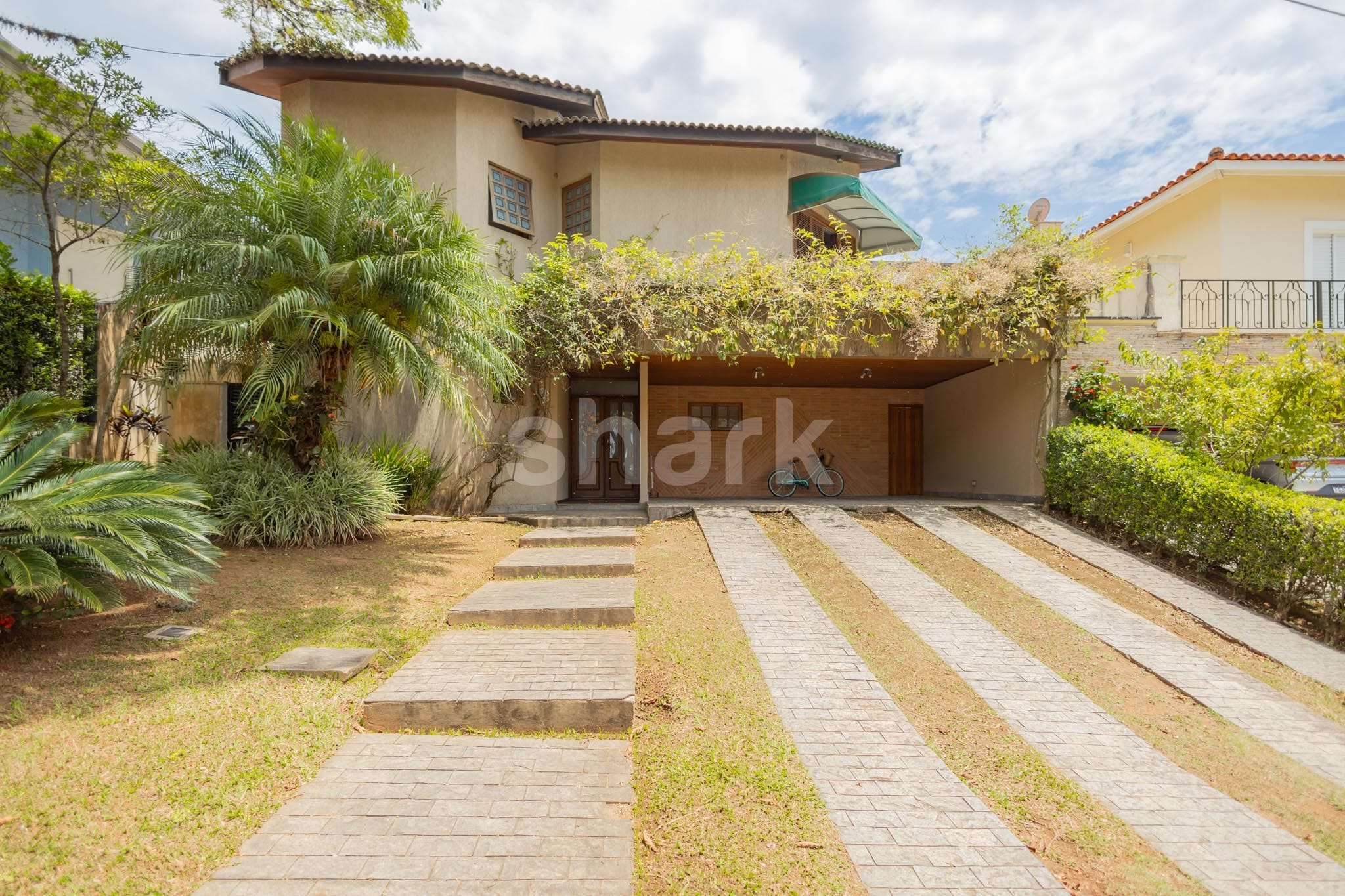 Casa em Alphaville — foto 1