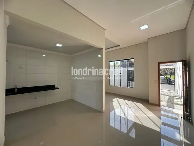 Casa com 137m² 3 quartos e 2 banheiros, à venda, no bairro Pacaembu em Londrina