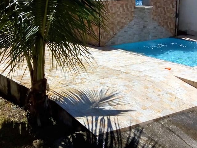 Casa com 550m² 2 quartos e 2 banheiros, à venda, no bairro Pedregulho em Guaratinguetá