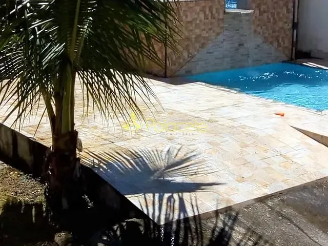 Casa com 550m² 2 quartos e 2 banheiros, à venda, no bairro Pedregulho em Guaratinguetá