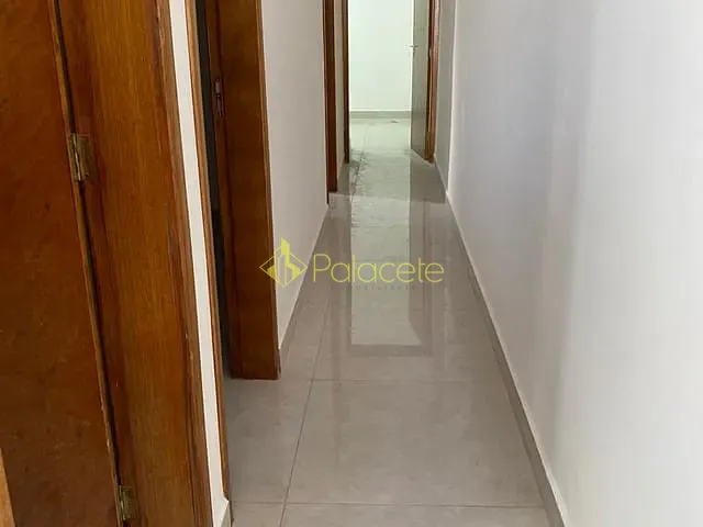 Casa com 175m² 3 quartos e 2 banheiros, à venda, no bairro Residencial Maricá em Pindamonhangaba
