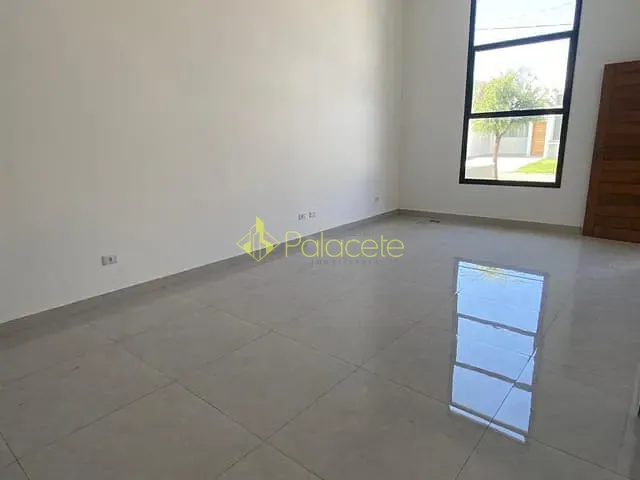 Casa com 175m² 3 quartos e 2 banheiros, à venda, no bairro Residencial Maricá em Pindamonhangaba