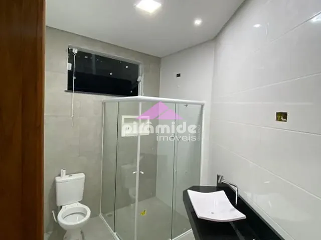 Casa com 250m² 3 quartos e 2 banheiros, à venda, no bairro Residencial Ana Maria em São José dos Campos
