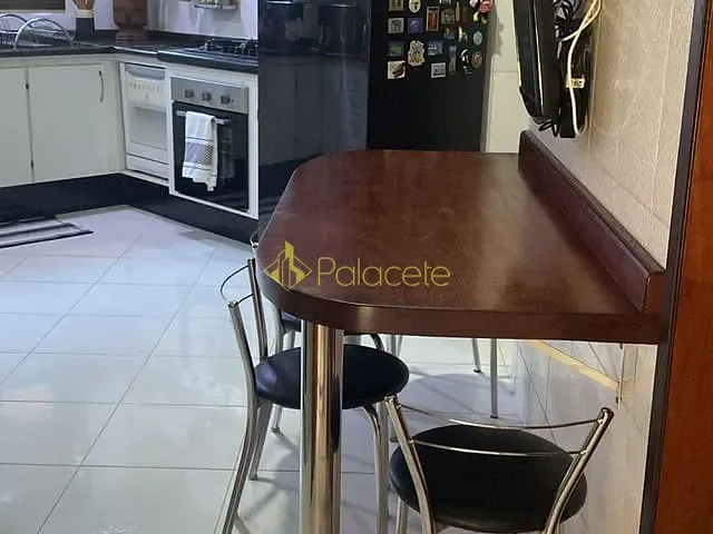 Casa com 700m² 4 quartos e 4 banheiros, à venda, no bairro Nossa Senhora do Perpétuo Socorro em Pindamonhangaba