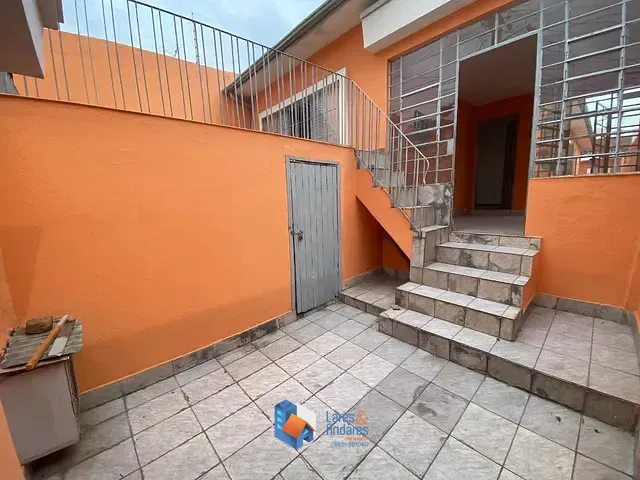 Casa com 201m² 4 quartos e 2 banheiros, à venda, no bairro Vila Babilônia em São Paulo