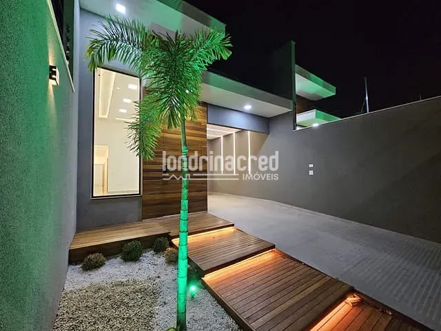 Casa com 180m² 3 quartos e 2 banheiros, à venda, no bairro Parque Residencial João Piza em Londrina