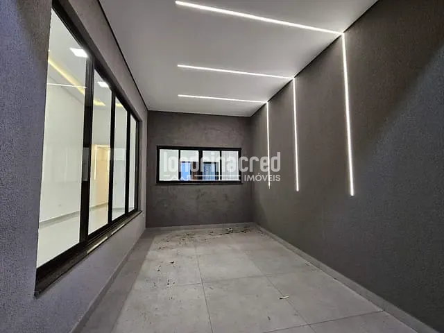 Casa com 180m² 3 quartos e 2 banheiros, à venda, no bairro Parque Residencial João Piza em Londrina