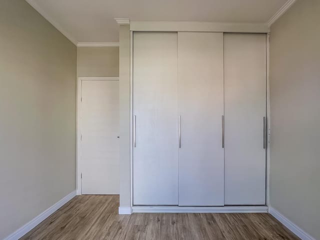 Casa com 300m² 3 quartos e 4 banheiros, à venda, no bairro Parque São Luís em Taubaté