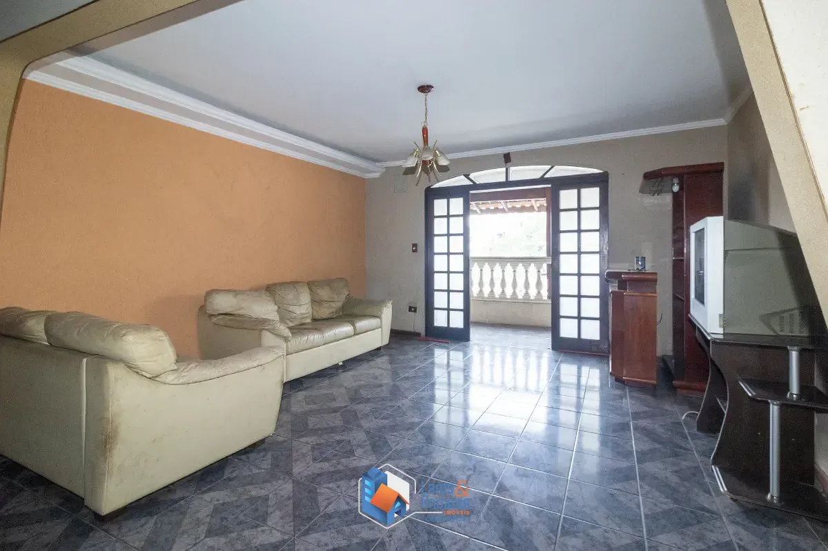 Casa, 3 quartos, 200 m² - Foto 2