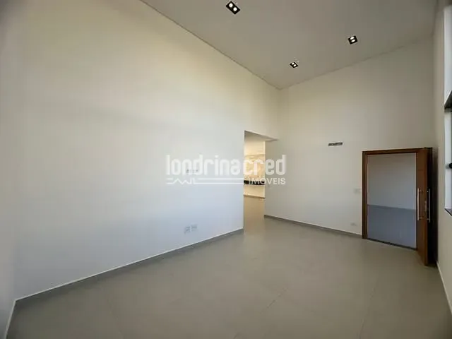 Casa com 309m² 3 quartos e 5 banheiros, à venda, no bairro Condomínio Santa Regina em Londrina
