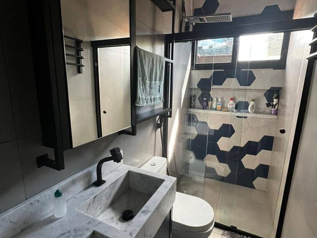 Casa 3 quartos e 3 banheiros, à venda, no bairro Residencial Vila Romana em Pindamonhangaba