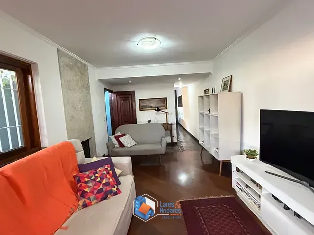 Casa com 145m² 3 quartos e 5 banheiros, à venda, no bairro Jardim Peri Peri em São Paulo