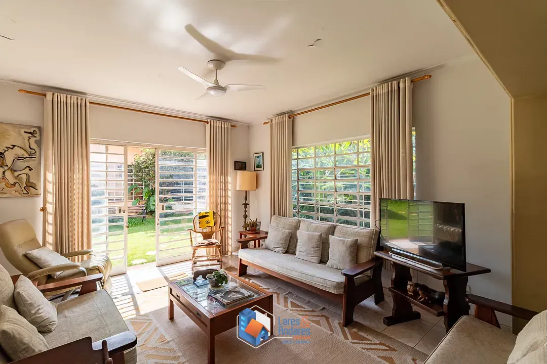 Casa, 4 quartos, 399 m² - Foto 1
