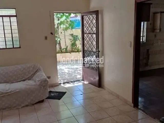 Casa com 429m² 3 quartos e 3 banheiros, à venda, no bairro Jardim América em Londrina