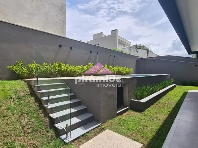 Casa com 500m² 4 quartos e 6 banheiros, à venda, no bairro Urbanova em São José dos Campos