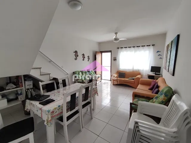 Casa com 120m² 3 quartos e 3 banheiros, à venda, no bairro Pontal de Santa Marina em Caraguatatuba