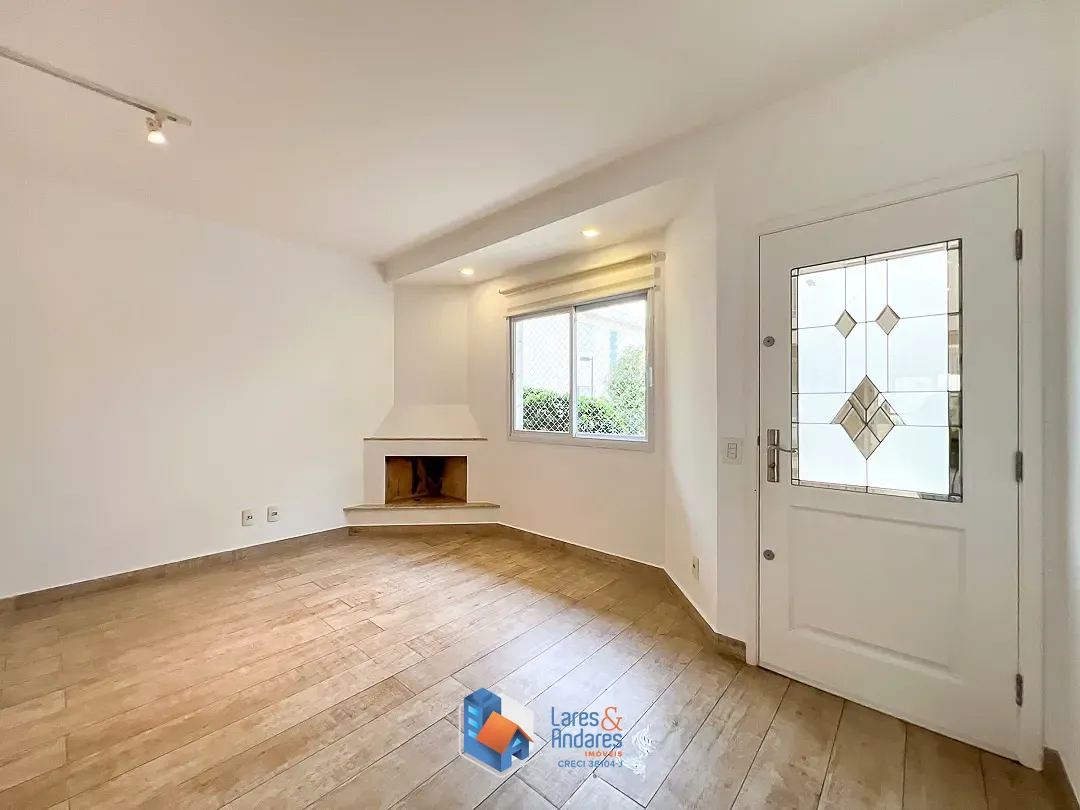 Casa, 4 quartos, 257 m² - Foto 1