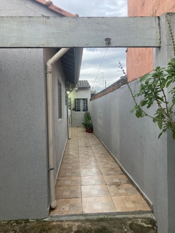 Casa com 143m² 3 quartos e 2 banheiros, à venda, no bairro Residencial Doutor Cícero da Silva Prado em Pindamonhangaba
