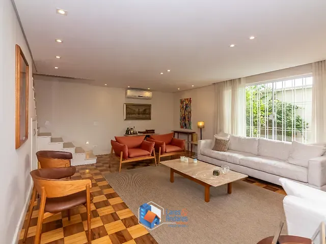 Casa com 200m² 3 quartos e 4 banheiros, à venda, no bairro Planalto Paulista em São Paulo
