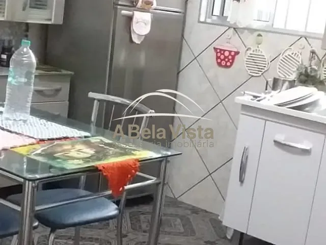 Casa com 125m² 2 quartos e 2 banheiros, à venda, no bairro Jardim Nara Lucia em Cotia