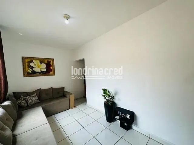 Casa com 158m² 3 quartos e 2 banheiros, à venda, no bairro Residencial Café Cereja em Londrina