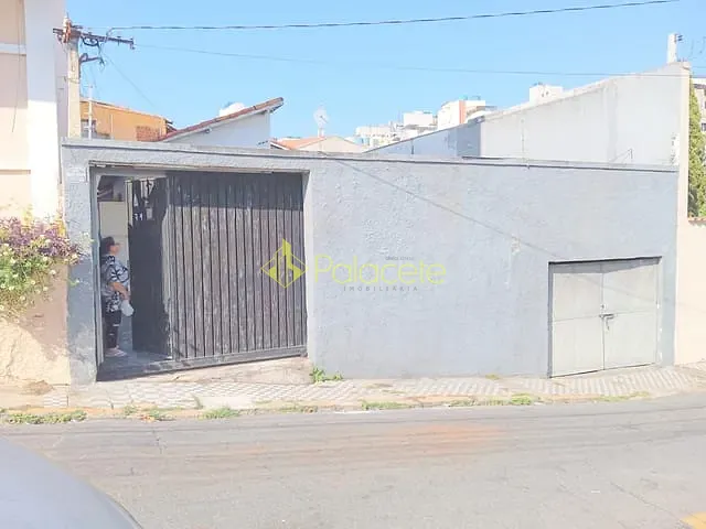 Casa com 295m² 2 quartos e 2 banheiros, à venda, no bairro Centro em Aparecida