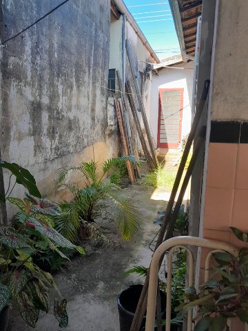 Casa com 361m² 2 quartos e 2 banheiros, à venda, no bairro Boa vista em Pindamonhangaba
