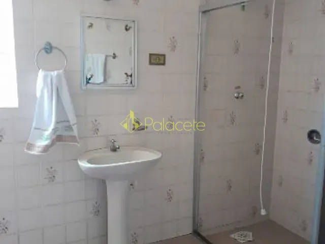 Casa com 361m² 2 quartos e 2 banheiros, à venda, no bairro Boa vista em Pindamonhangaba