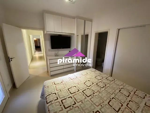 Casa com 300m² 4 quartos e 2 banheiros, à venda, no bairro Praia das Palmeiras em Caraguatatuba