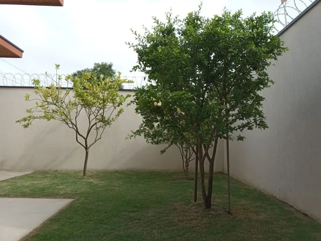 Casa com 300m² 3 quartos e 4 banheiros, à venda, no bairro Jardim de Alah em Taubaté