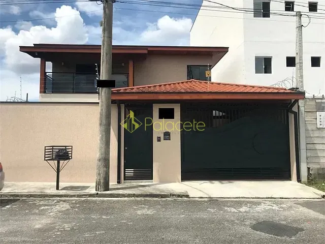 Casa com 300m² 3 quartos e 4 banheiros, à venda, no bairro Jardim de Alah em Taubaté