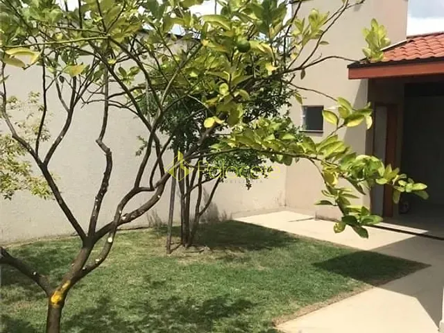 Casa com 300m² 3 quartos e 4 banheiros, à venda, no bairro Jardim de Alah em Taubaté
