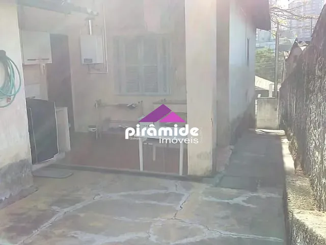 Casa com 300m² 3 quartos e 2 banheiros, à venda, no bairro Jardim Paulista em São José dos Campos