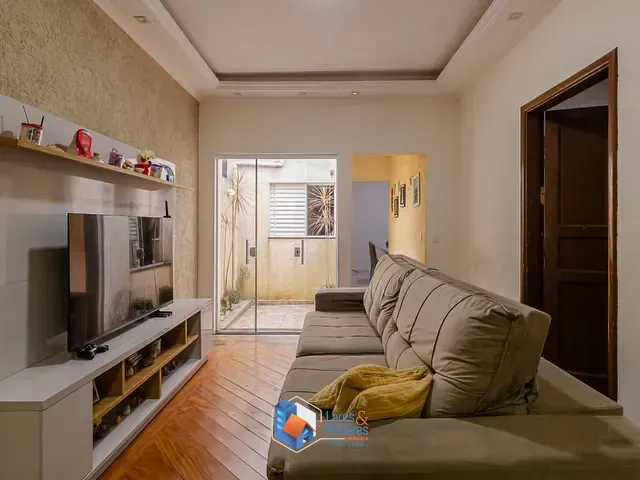Casa com 123m² 3 quartos e 2 banheiros, à venda, no bairro Cambuci em São Paulo