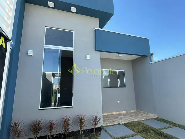Casa 3 quartos e 2 banheiros, à venda, no bairro Areão em Taubaté