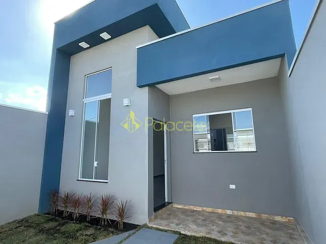 Casa 3 quartos e 2 banheiros, à venda, no bairro Areão em Taubaté
