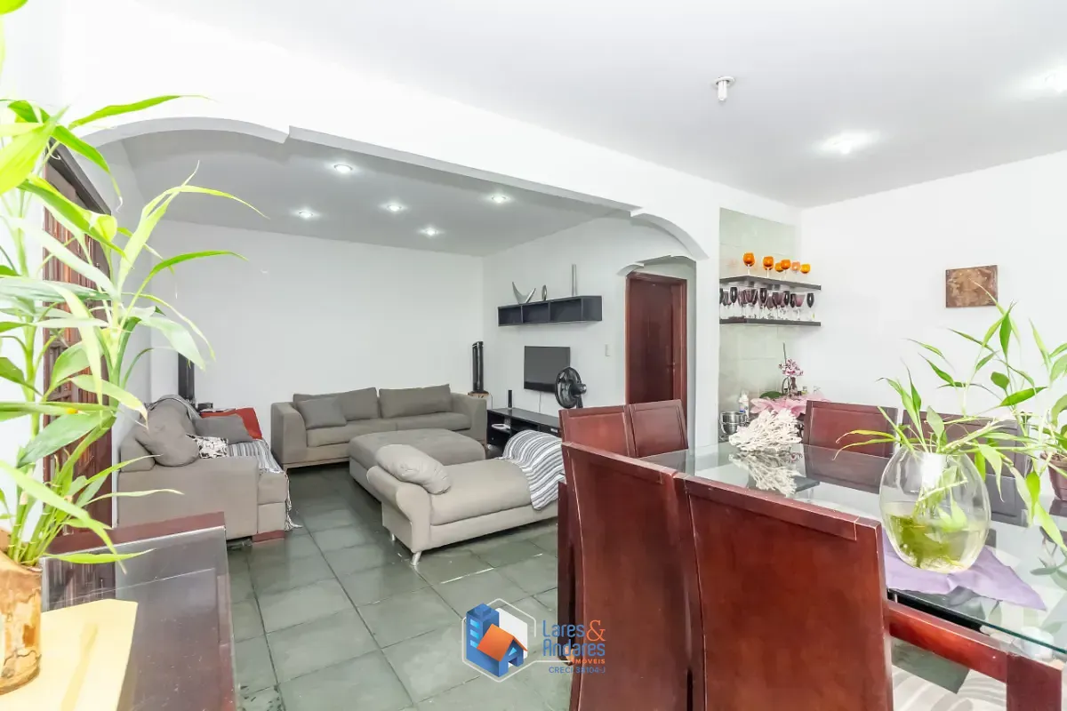 Casa, 3 quartos, 240 m² - Foto 6
