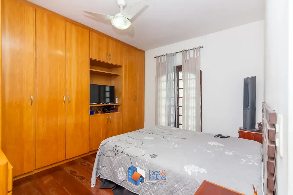 Casa, 3 quartos, 240 m² - Foto 8